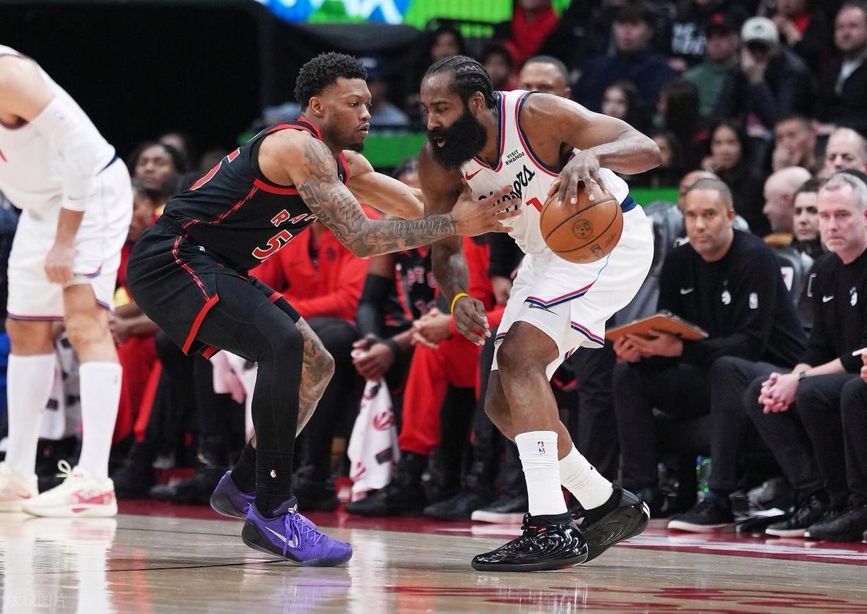 167棋牌中心官网-大逆转！快船轰5连胜！哈登31+10救主这一战，我必须承认5个事实